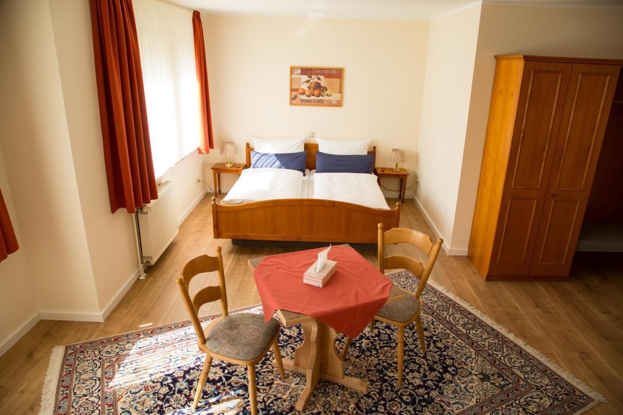 Hotel Janssen Bodenheim Esterno foto