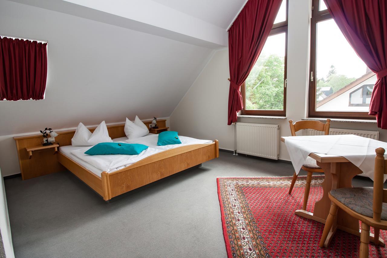 Hotel Janssen Bodenheim Esterno foto