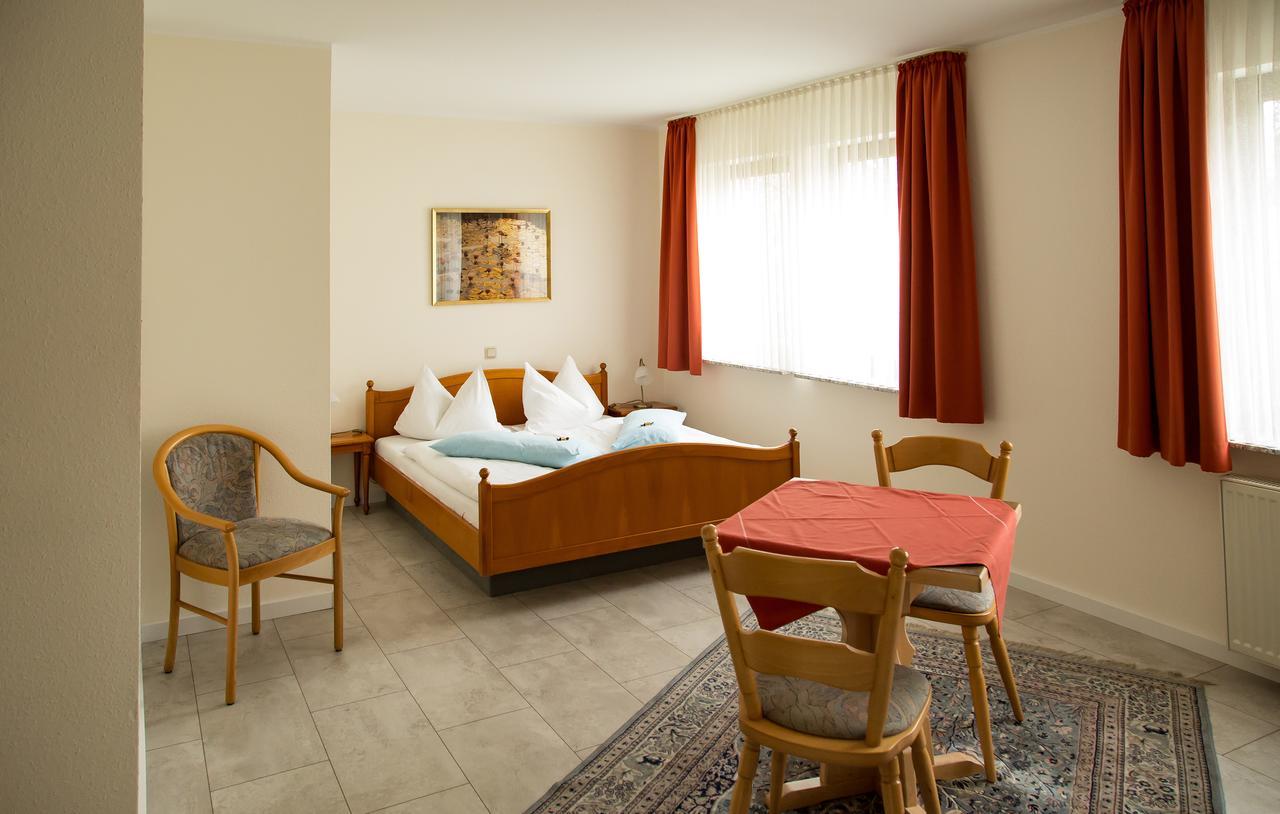 Hotel Janssen Bodenheim Esterno foto