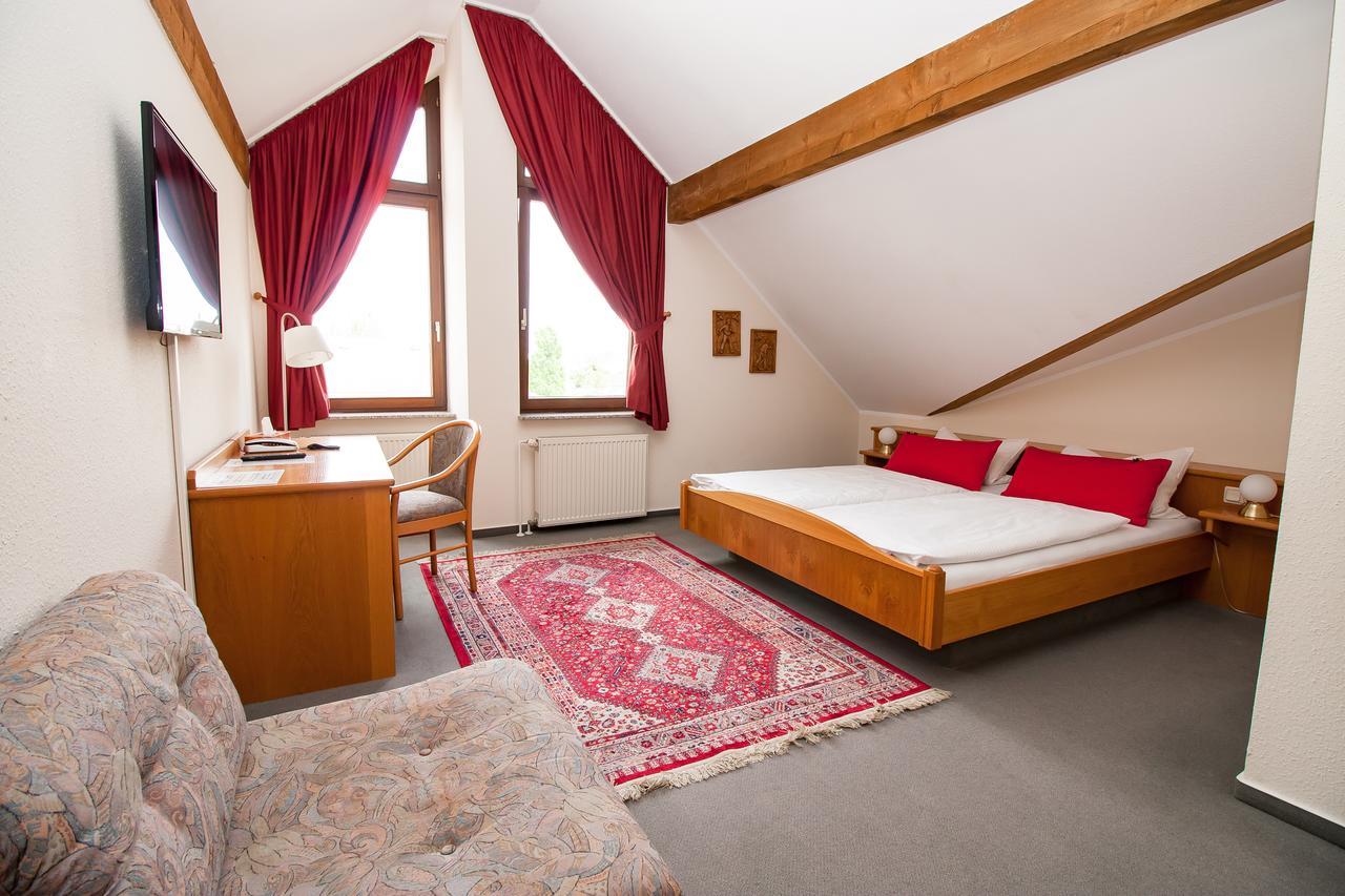 Hotel Janssen Bodenheim Esterno foto